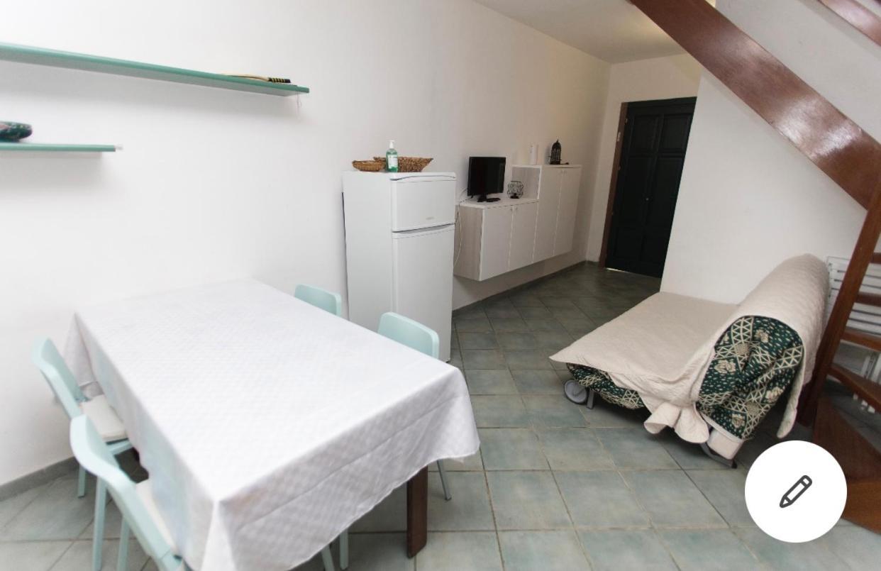 Deliziosa Villetta Mare Indipendente Marina Di Pisticci Exteriör bild